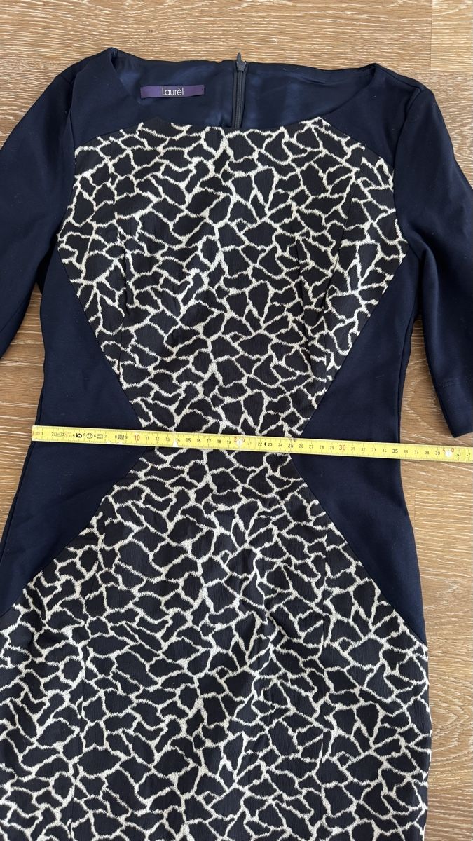 Vestiti: Abito Laurel, elegante e confortevole. Taglia 40. – Usato da Corseaux venduto da zetajones01 2
