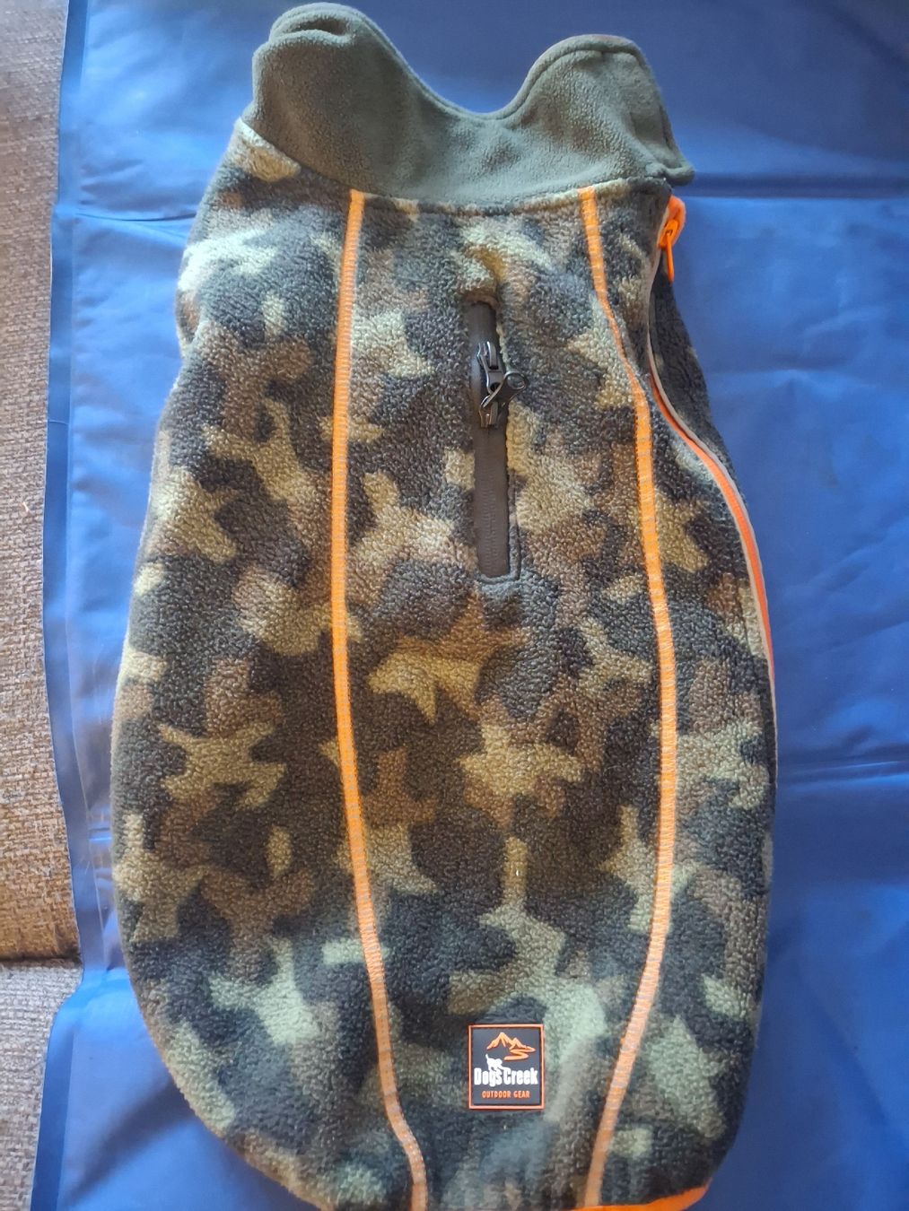 Bekleidung: Dogsgreek Fleecjacke Grösse 44 – Gebraucht aus Langenthal von Coopkiste