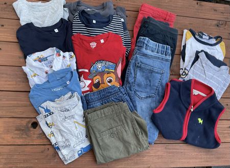 Kleiderpaket Jungen Gr. 128, div. Kleidungsstücke (Nr. 6)