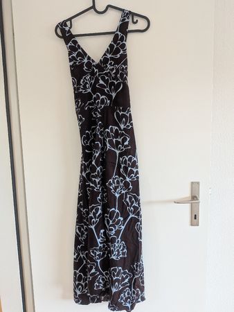 Brown floral maxi dress with criss-cross back, S/M