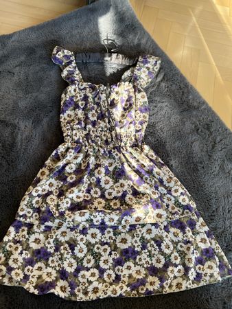 Summer Dress - Floral Print - Light & Breezy - Size M