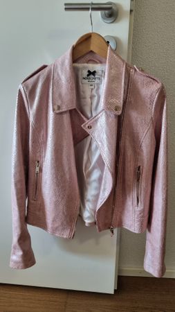 Modejacke von NOSECRETS Milano in Rosa, Grösse 44 (IT)