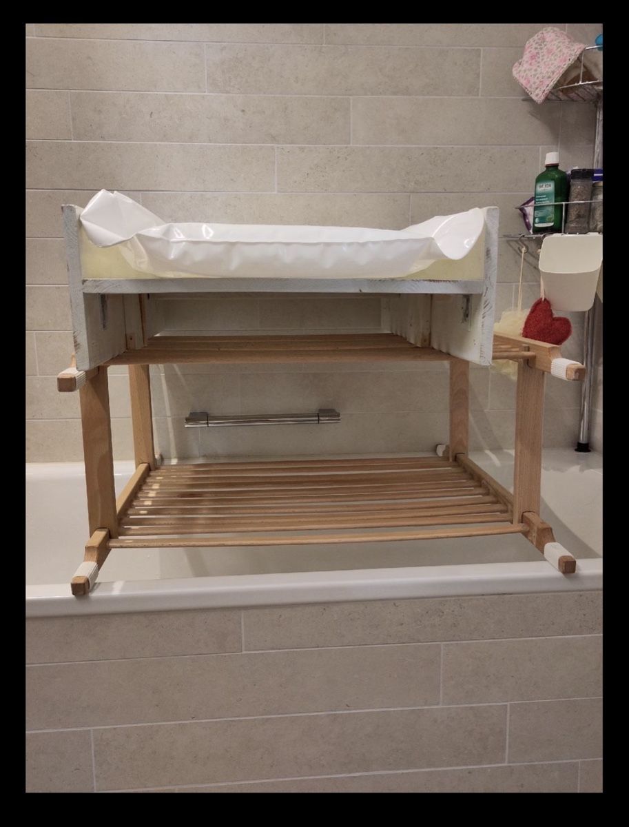 Fasciatoi & Accessori: Wickeltisch!  – Usato da Herrenschwanden venduto da mclaire.morrison 2