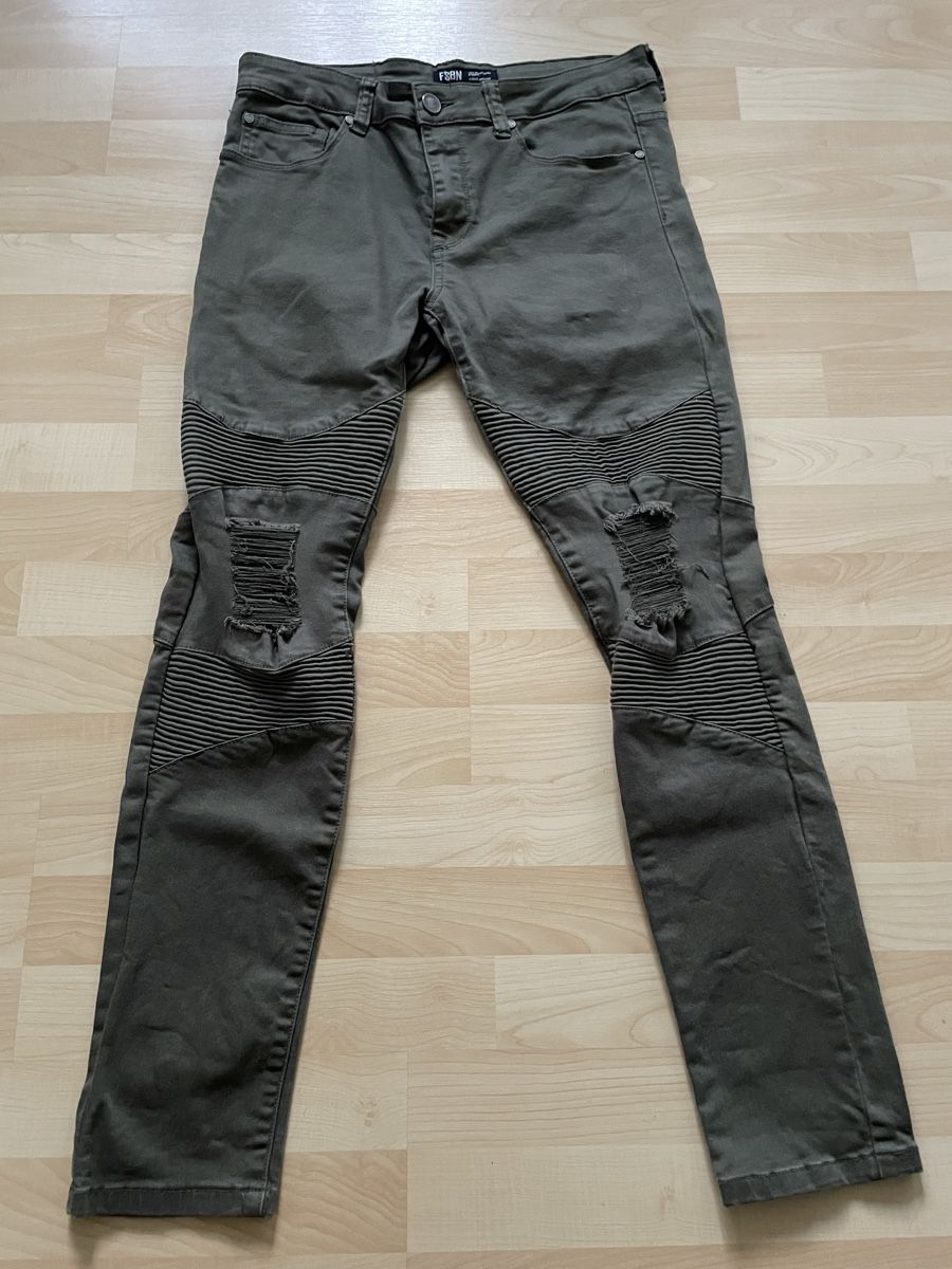 Jeans: FSBN Jeans Destroyed Look Khaki Gr. 32/32 – Usato da Langendorf venduto da PetLuna