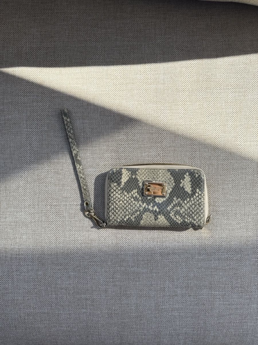 Michael Kors Portamonete: Michael Kors Portmonnaie Schlangenoptik – Usato da Zürich venduto da jan_f7r2