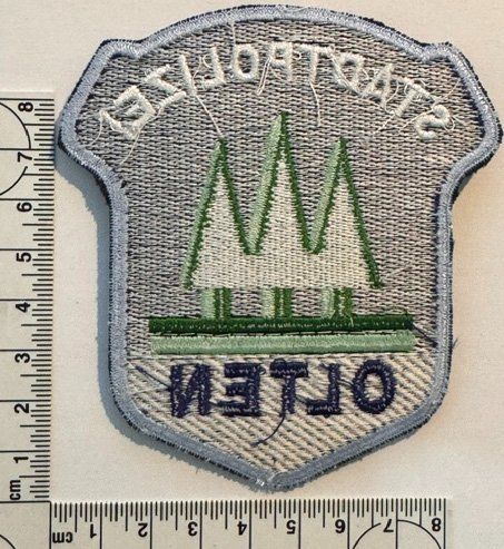 Placchette & Badge: 1 Polizei Abzeichen Stadtpolizei Olten – Nuovo (secondo la descrizione) da Zürich venduto da Policepatch 1