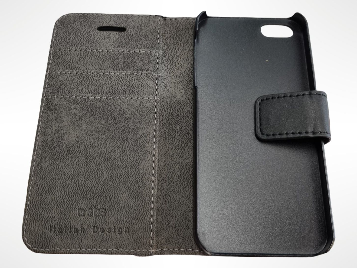 Apple Covers & Schutzfolien: SBS Klapphülle, IPhoneSE,5s,5 – Neu (gemäss Beschreibung) aus Wangen b. Olten von Restwert_Wangen 2