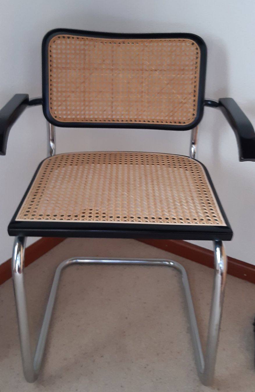 Chaises: Stuhl Design Klassiker nur bis 31.8.26 – D'occasion à Uitikon Waldegg par Tibi07