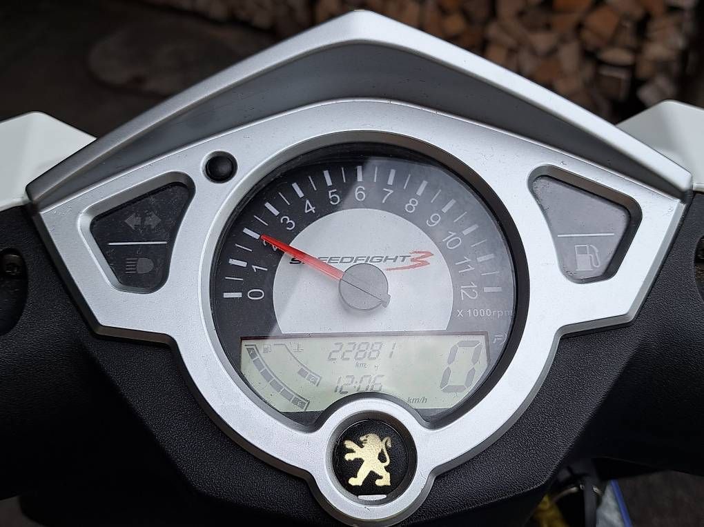 Strada: Speedfight 3 LC 50cc – Usato da Schliern b. Köniz venduto da joekulsarlon 3