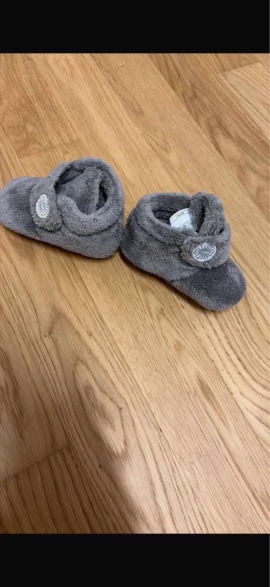 Ugg Scarpe per ragazzi: Ugg Baby Gr. 18 – Usato da Frauenkappelen venduto da SSCN01