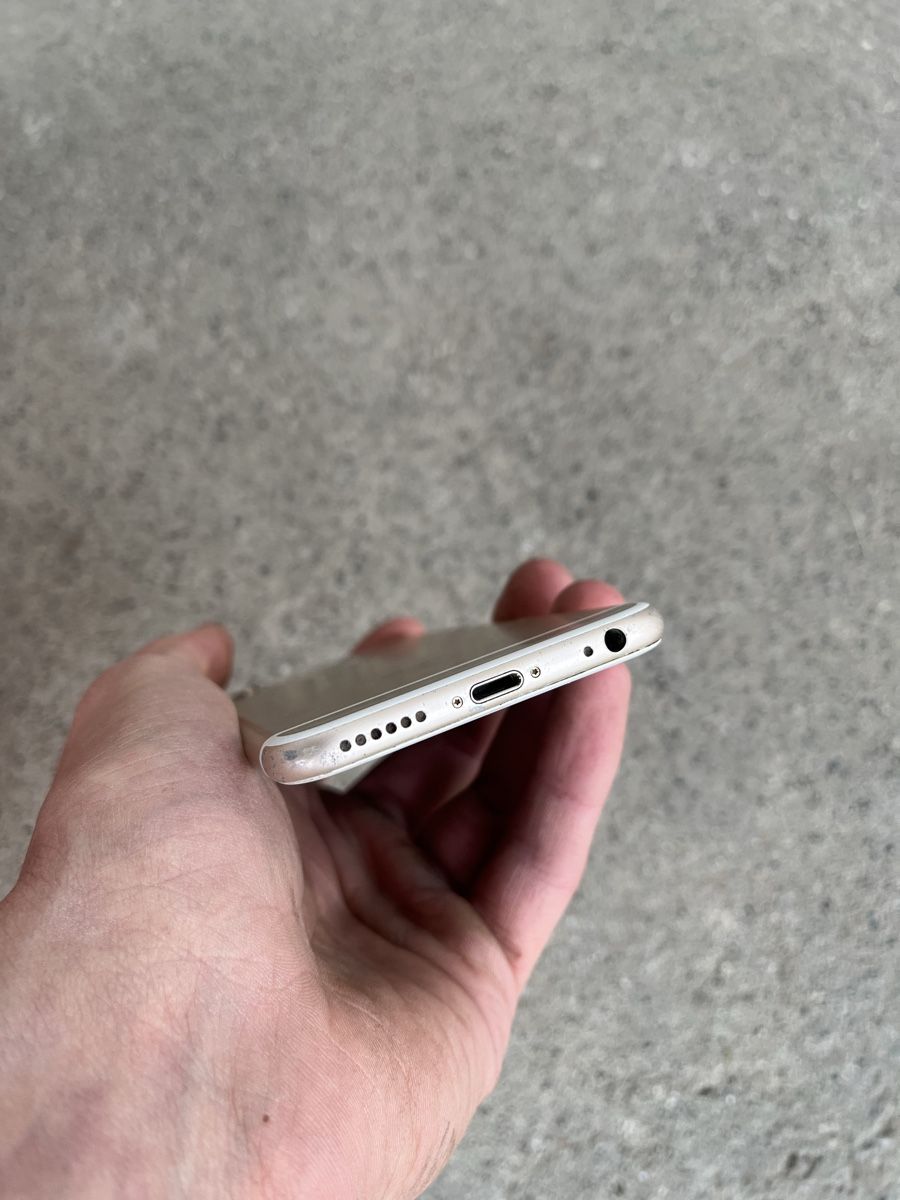 Apple Handys / Smartphones: iPhone 6s – Defekt aus Bern von Nelbla 2