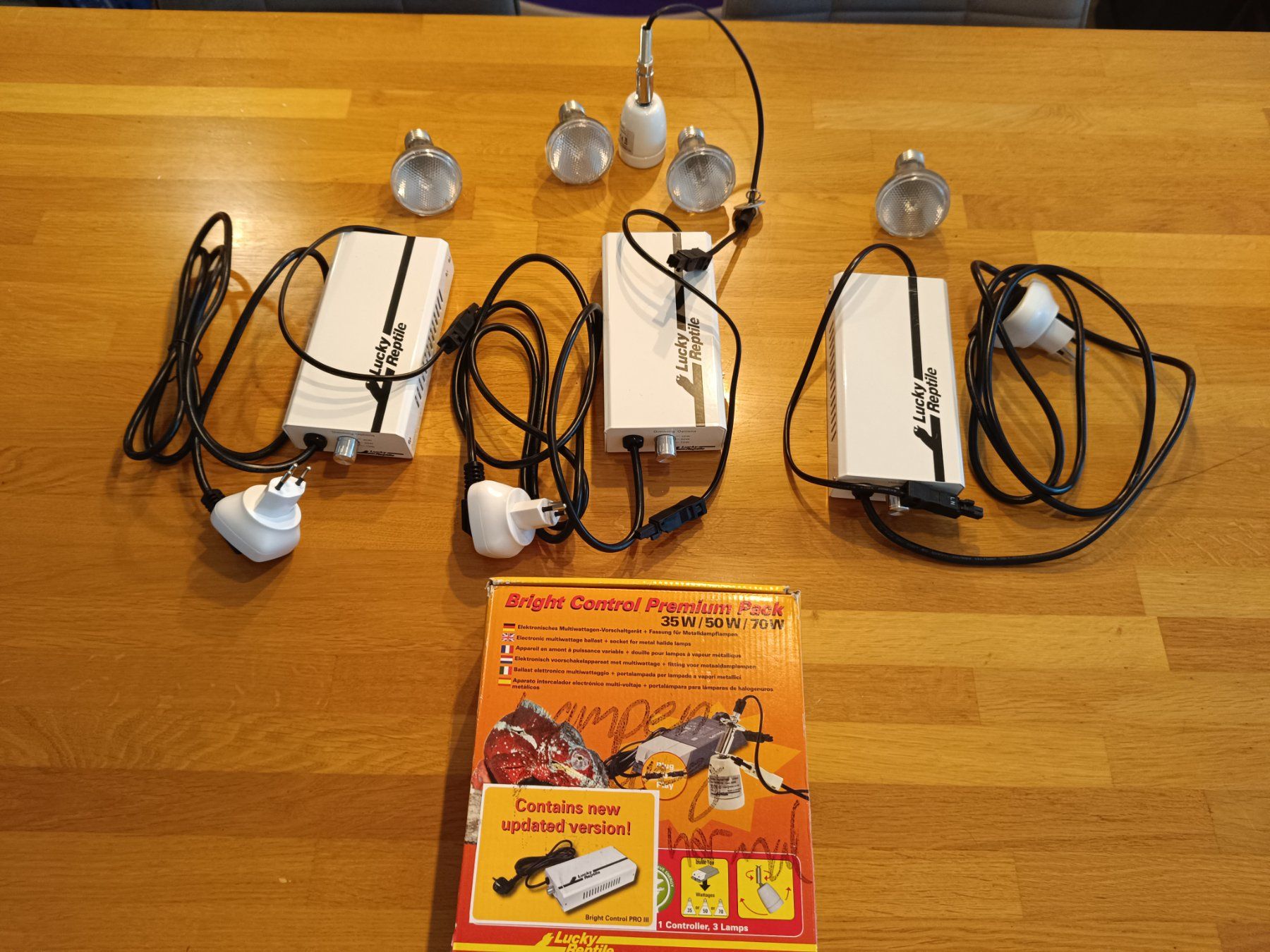 Componenti elettronici: 2 Bringt Control Vorschaltgeräte inkl. Lampen – Usato da Safenwil venduto da Paschaa