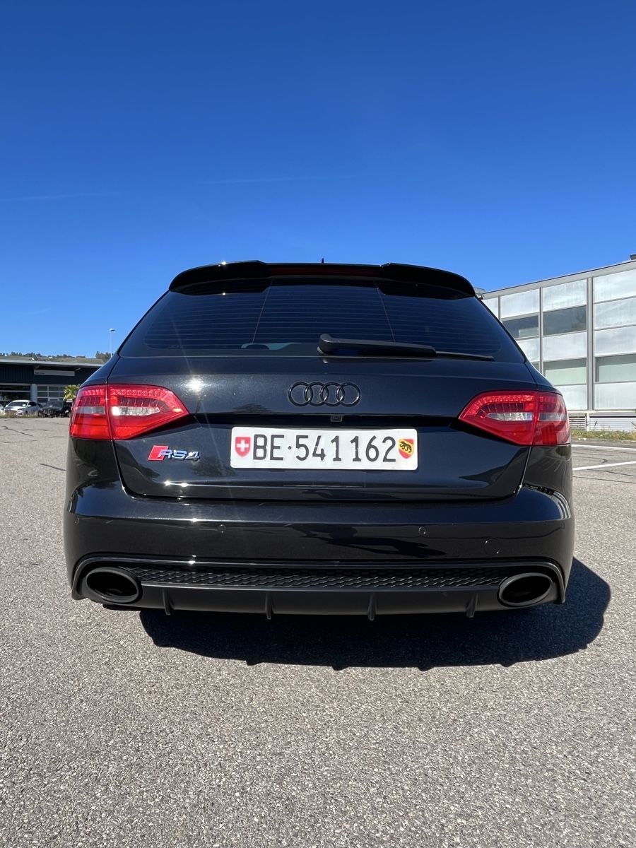 Audi Automobili: Audi Rs4 B8  – Usato da Wichtrach venduto da jon_l2wb 4
