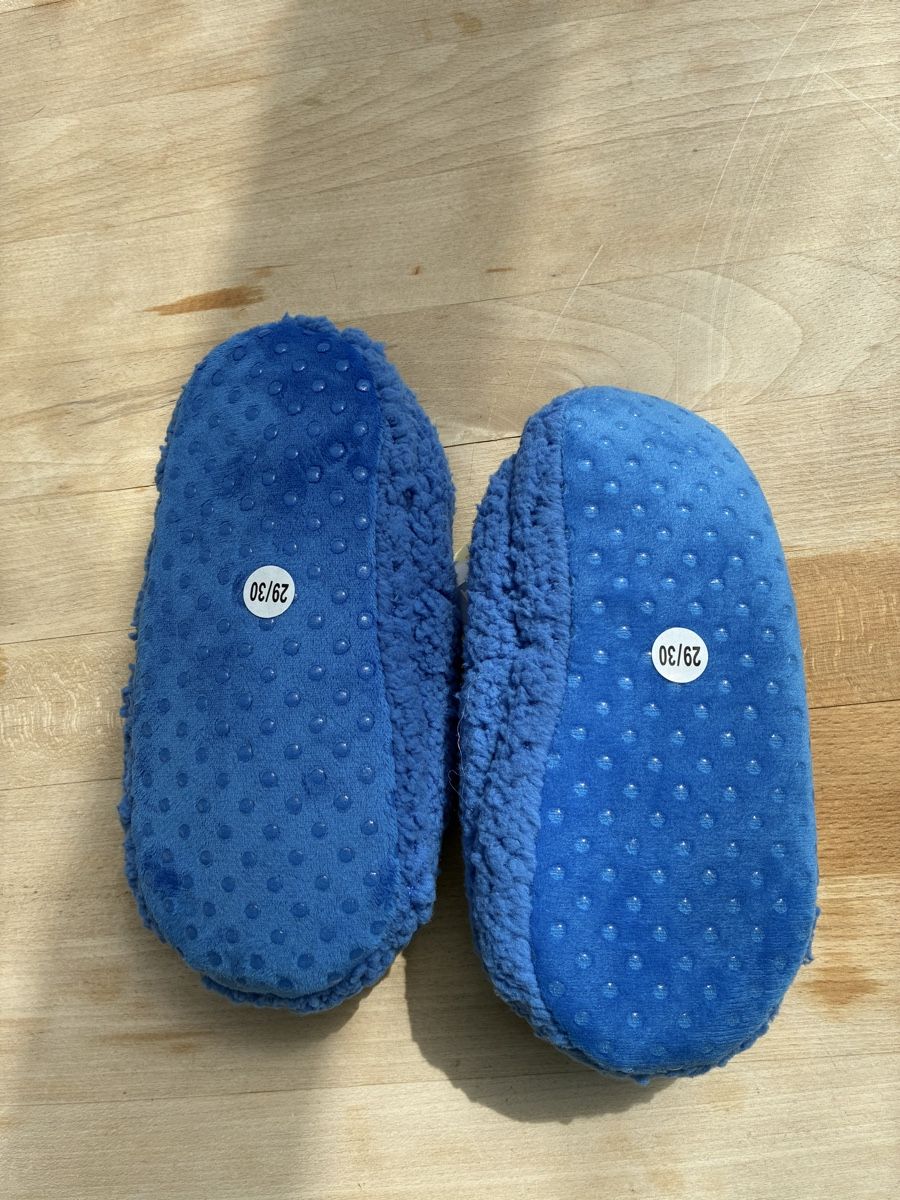 Scarpe per ragazzi: Lilo & Stitch Hausschuhe Größe 29/30 NEU – Nuovo e nell'imballaggio originale da Wolfwil venduto da NewGirl 2