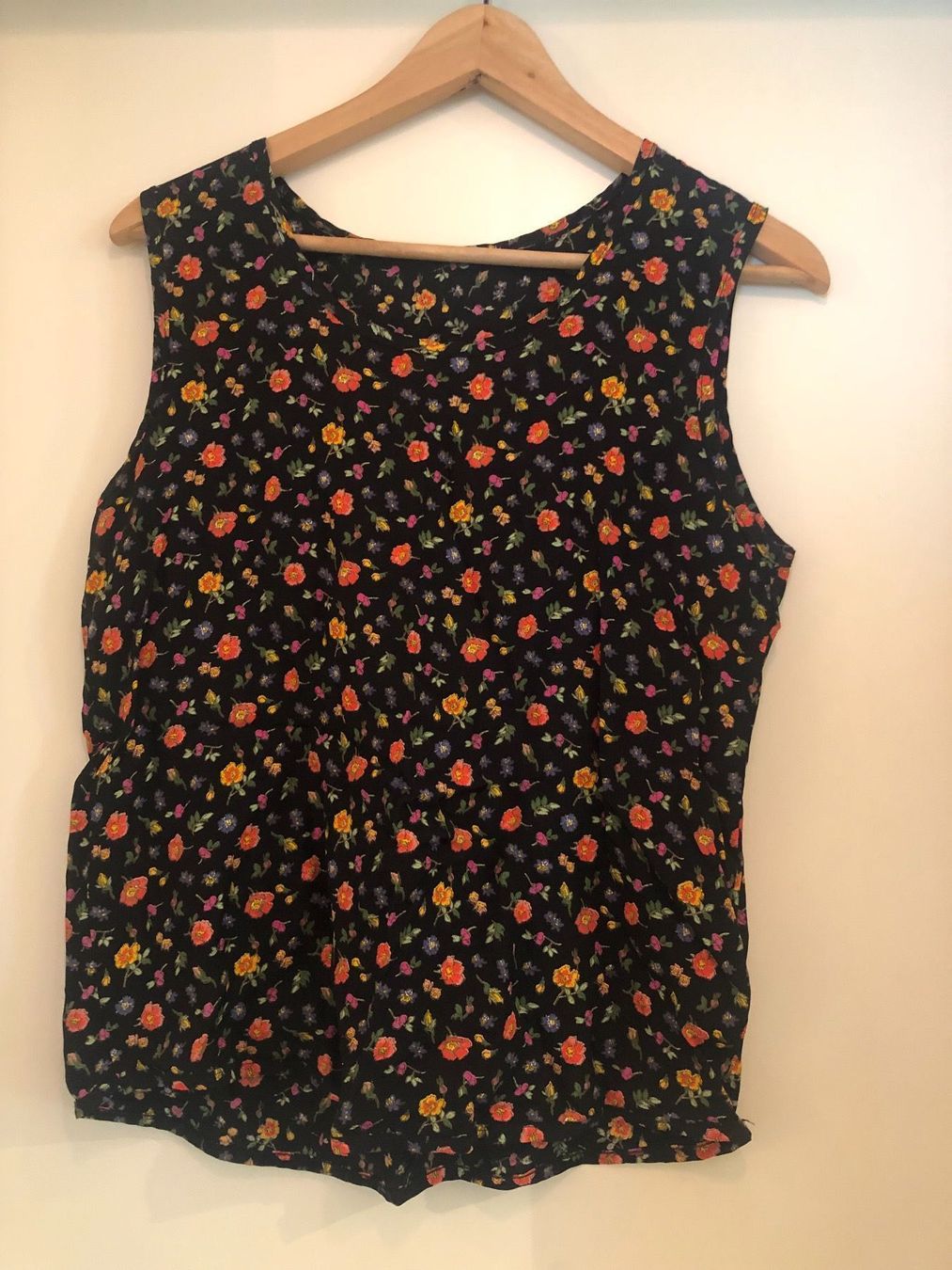 Camicette: Bluse aus Viskose Gr 38 – Usato da Schwerzenbach venduto da frauminze 3