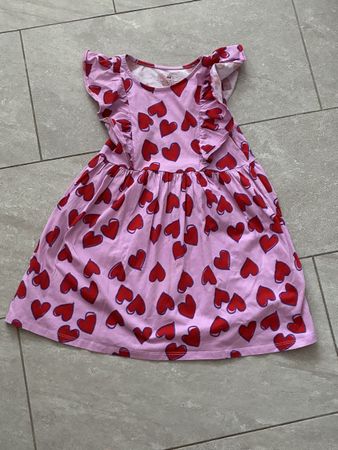 H&M Kleid pink mit Herzen Grösse 122/128 guter Zustand