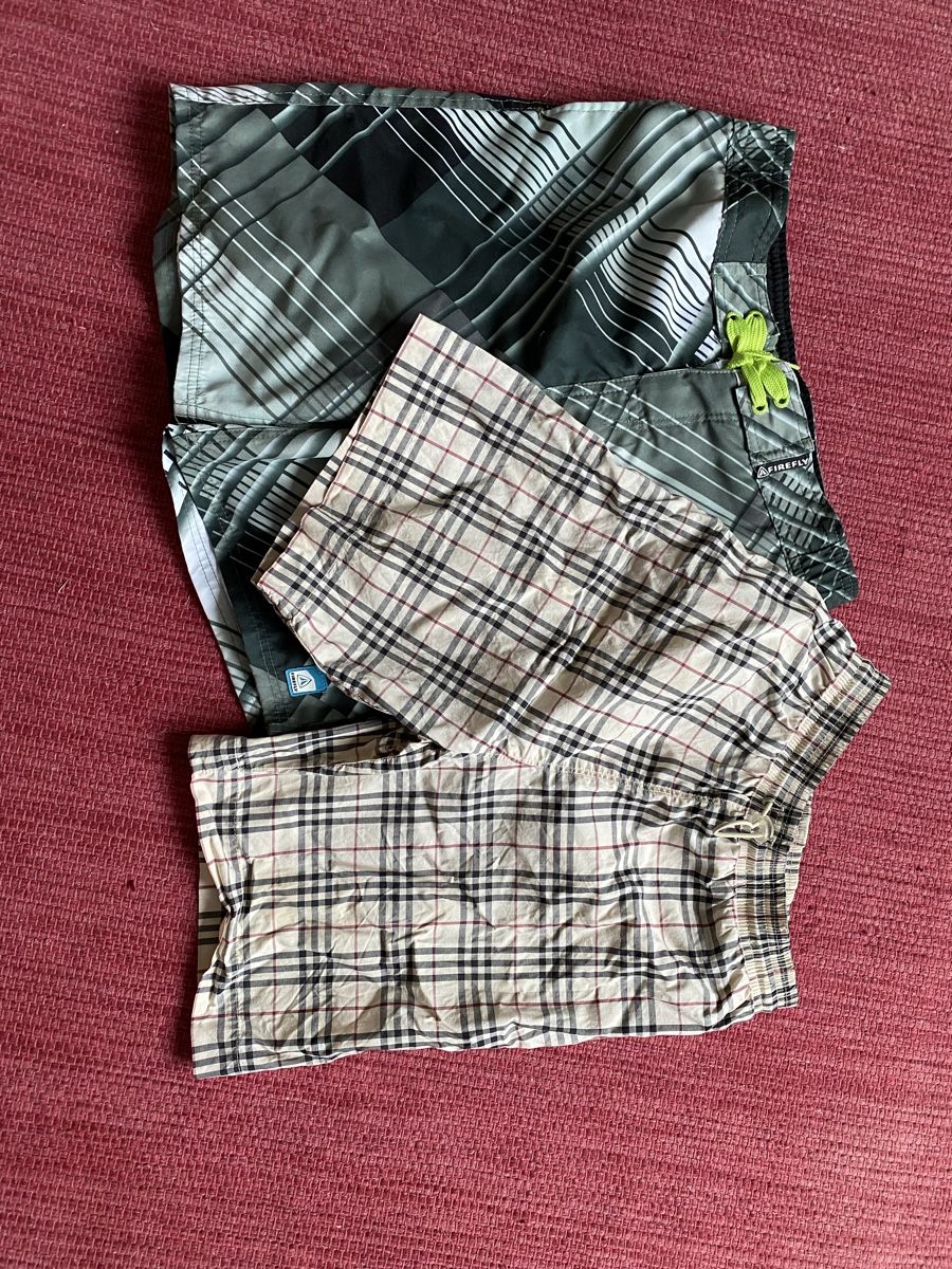 Burberry Ensembles coordonnés: Badehose Burberry und firefly Grösse 140 – D'occasion à Zürich par sar_7s87