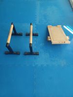 Parallettes (Mini-Barren / Liegestützgriffe) / Balance Board