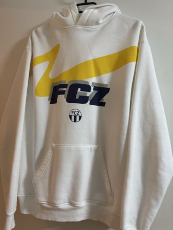 Kapuzen Pullover FCZ
