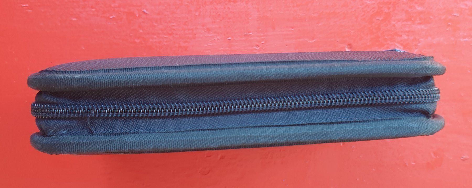 Altro in  Abbigliamento & Accessori: Etui - Schwarz – Usato da Oberburg venduto da obbu 4