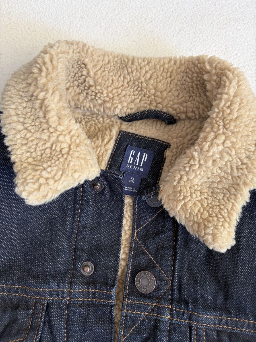 Gap Jacken: Gap Denim Sherpa Lined Jacket size Xs – Neu (gemäss Beschreibung) aus Zürich von dor_9l9g 1