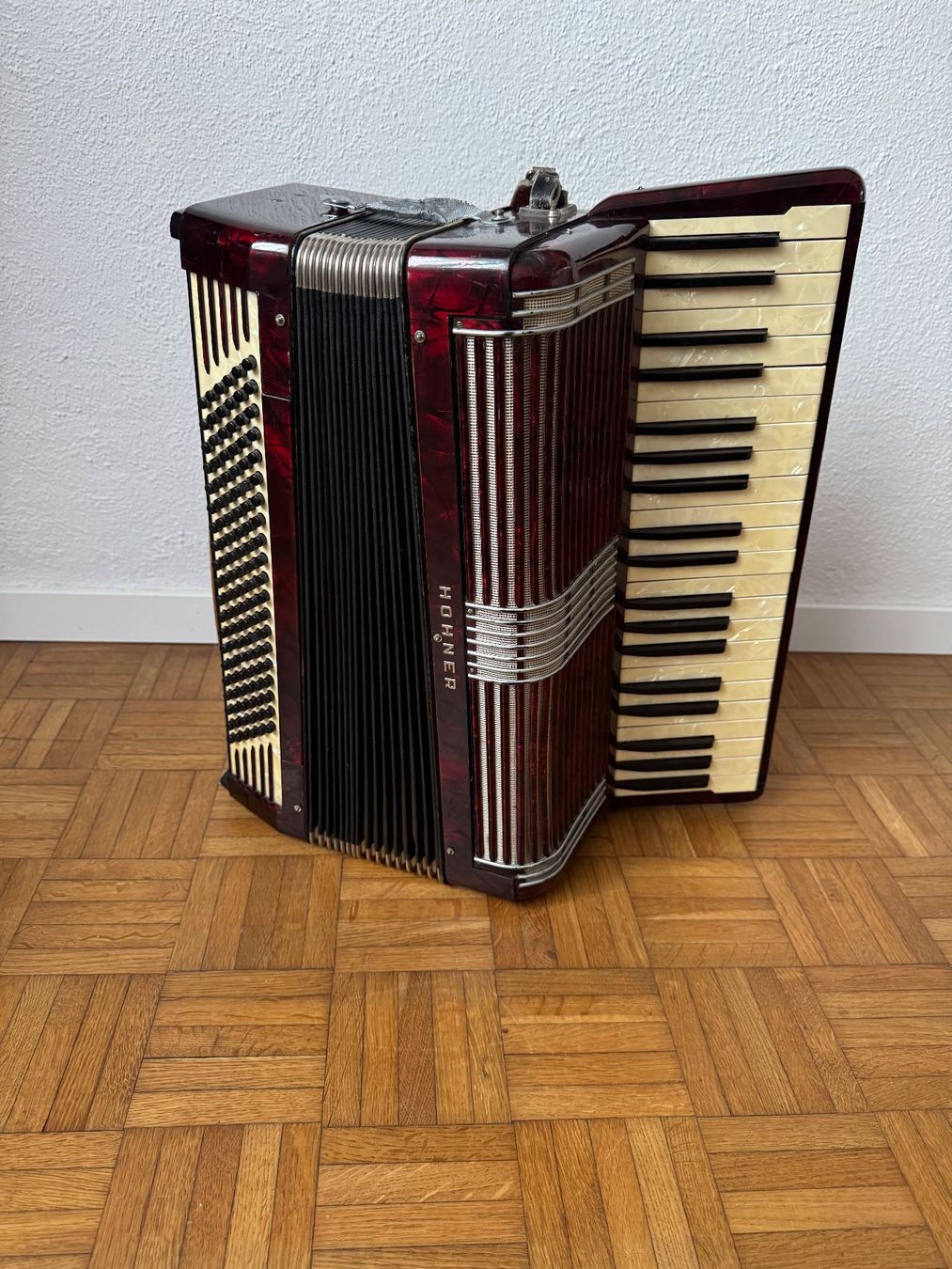 Hohner Strumenti musicali: Hohner Akkordeon, – Usato da Frauenfeld venduto da lona05