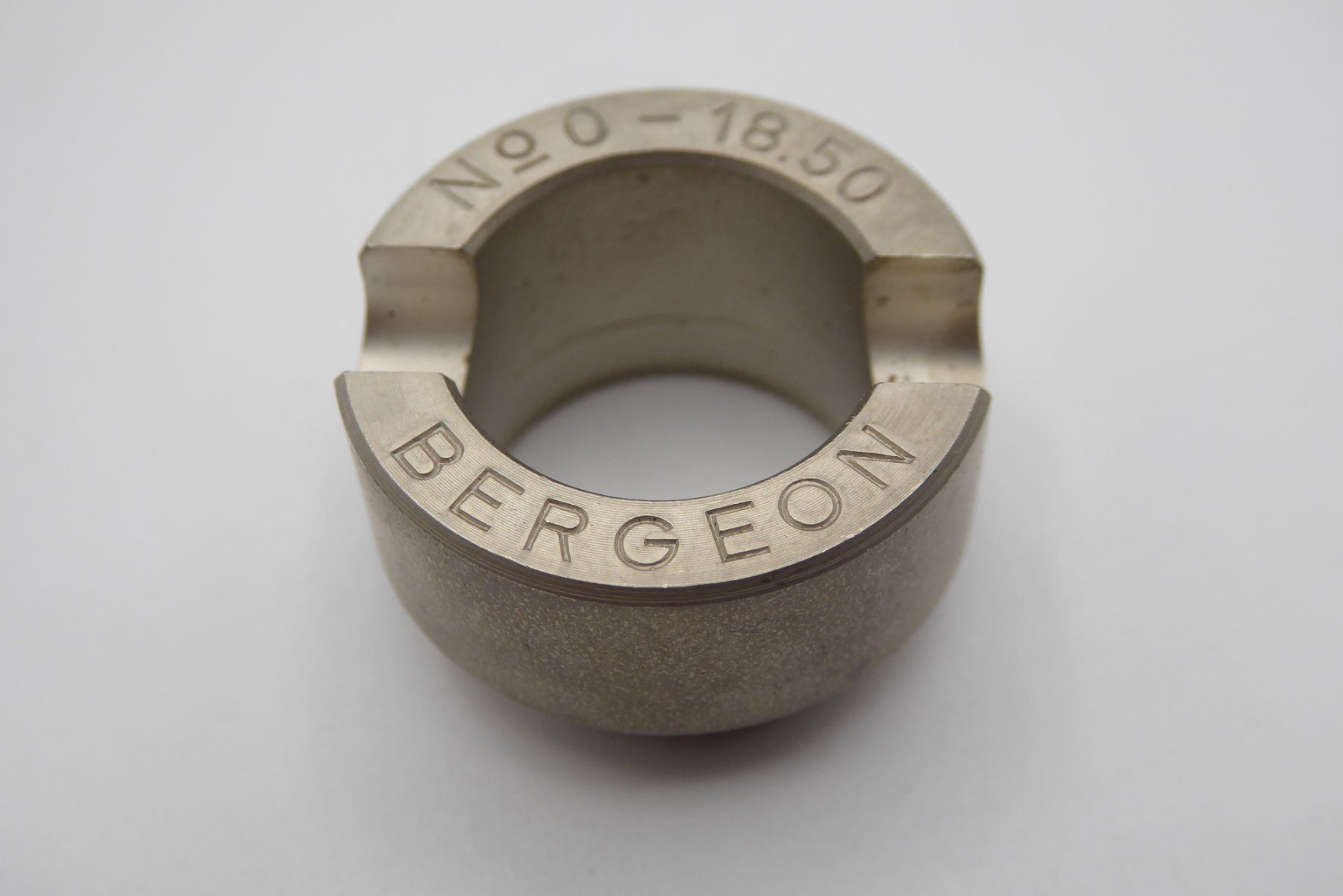 Bergeon Tutti gli attrezzi: Bergeon watches case back remover Nº0 - 18.50 – Nuovo (secondo la descrizione) da Geneve venduto da adr_xk6n