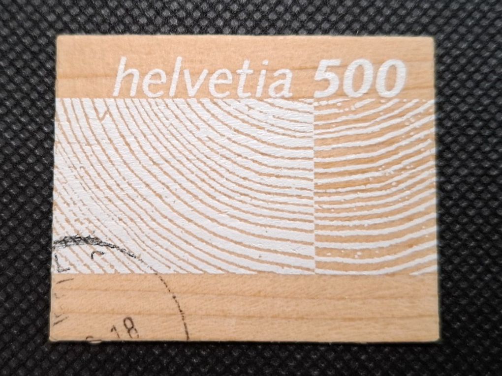 Tutti i francobolli: Holz Briefmarke - limitierte Auflage - 2004      /   748 – Usato da Rümlang venduto da coh_87ww