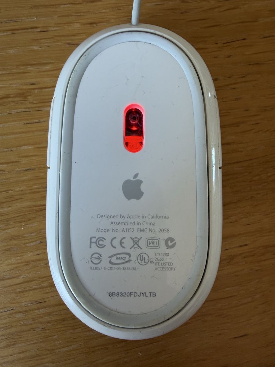 Apple Souris: Apple Mighty Mouse A1152 – D'occasion à Zürich par Abu95 3
