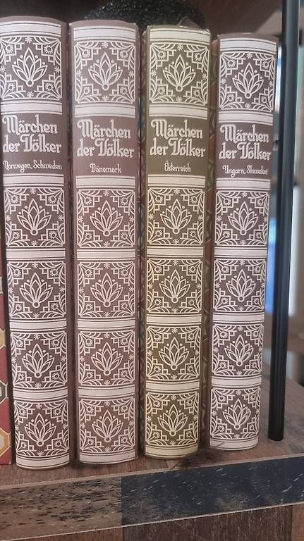 Bücher: Komplettes Band Märchen der Völker – Gebraucht aus Turbenthal von Cybergreek1978