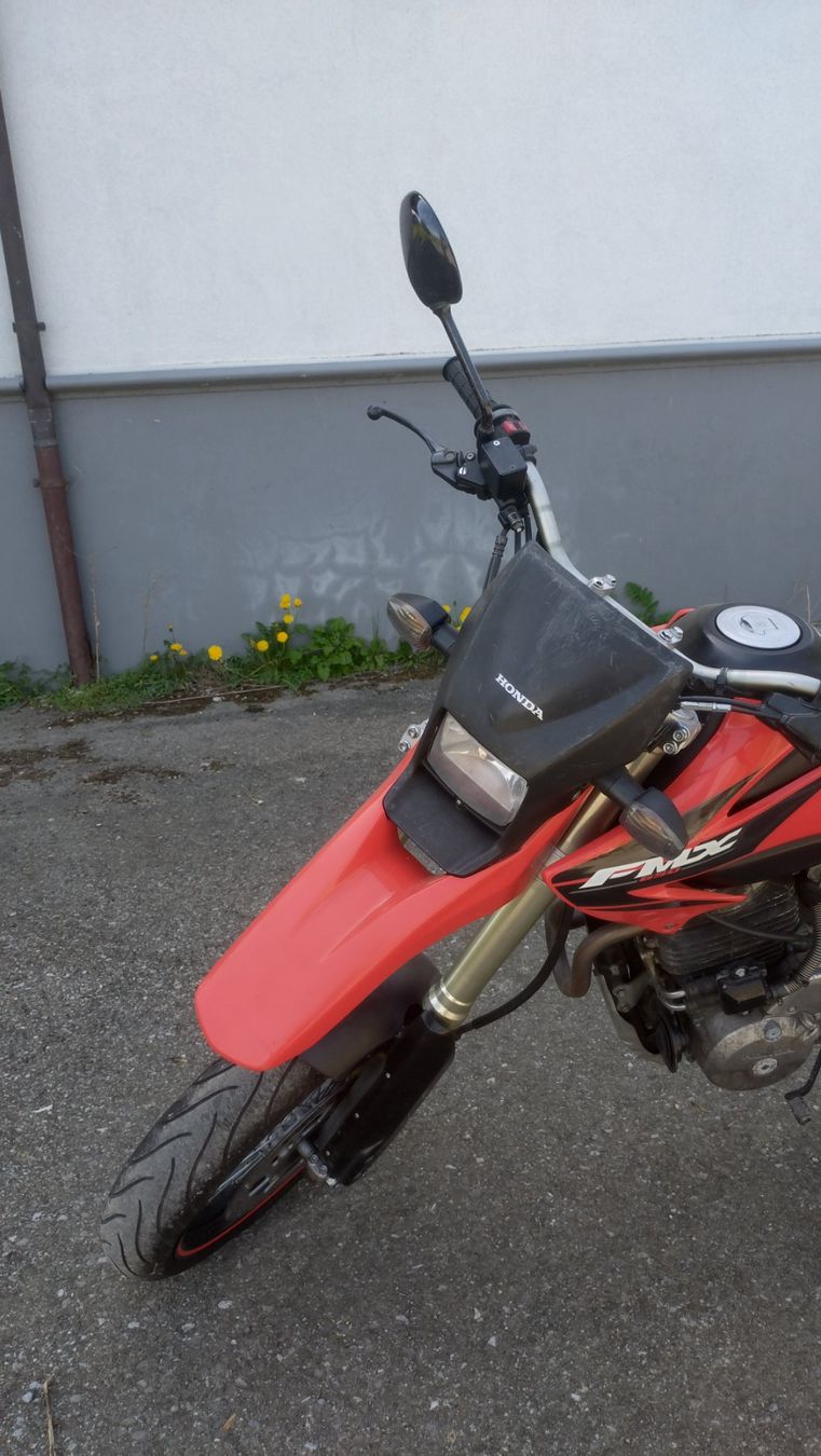 Honda Strasse: Honda FMX 650  Supermotard – Defekt aus Farvagny-le-Grand von LaCaverne 1