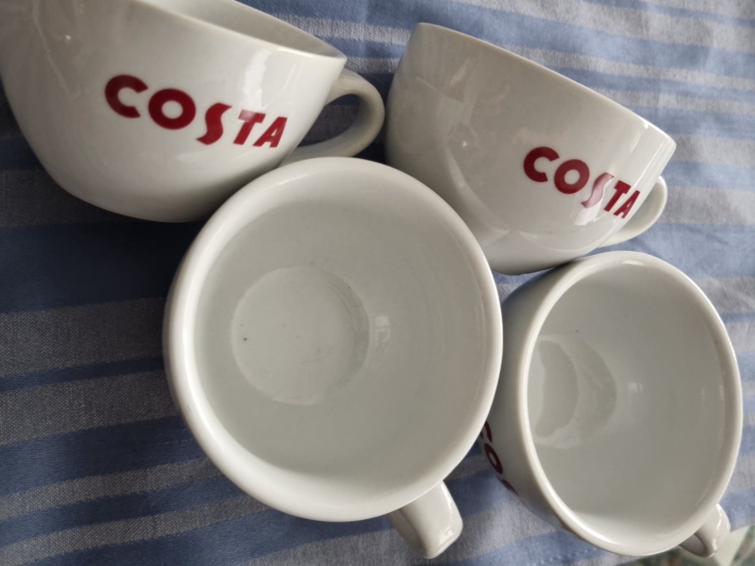 Tasses: Haushaltware, Tassen  4 Stück – D'occasion à geroldswil par Gumball1 1