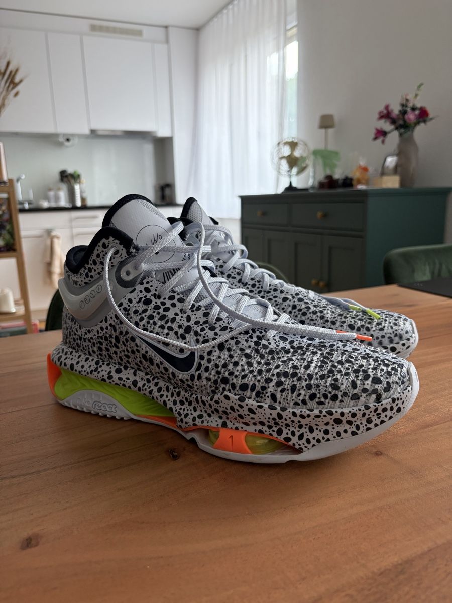 Nike Scarpe da uomo: Nike Air Zoom Gt Jump 2 Olympic – Nuovo (secondo la descrizione) da Solothurn venduto da fab_y5pk 7