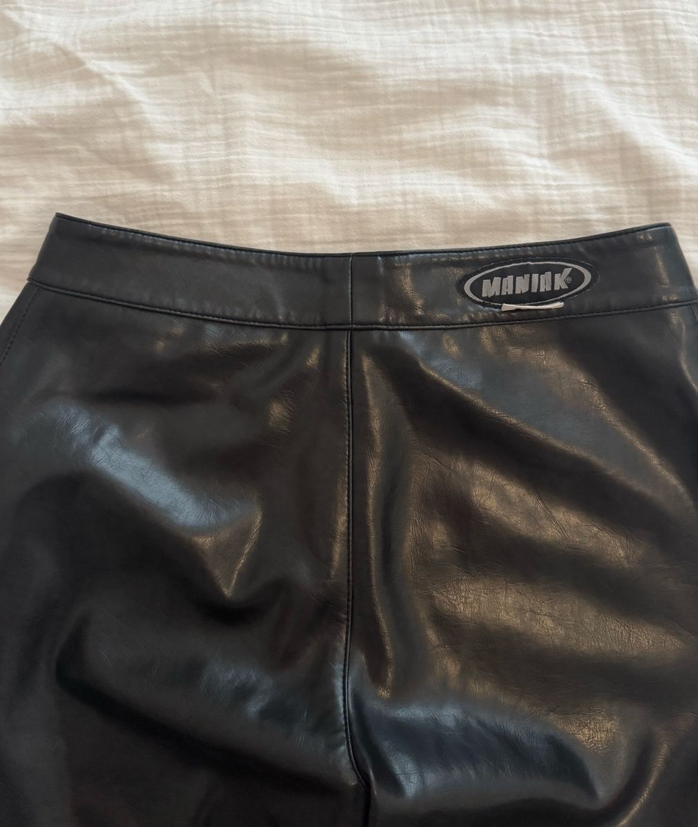 Pantalons: Hose Kunstleder MANIAK Gr. 36 – D'occasion à Aarau par beckywhite 2