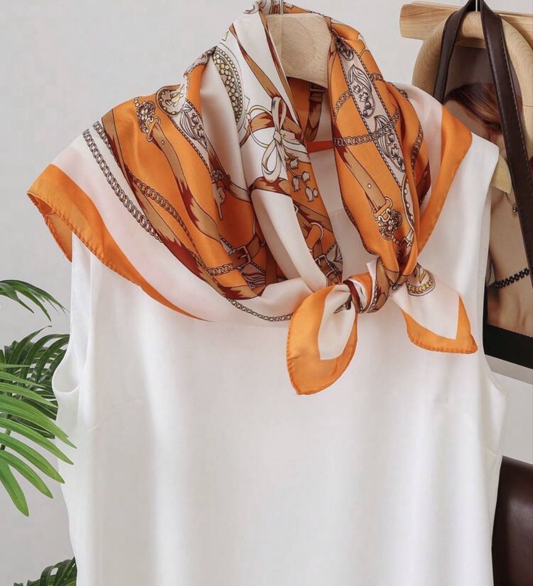 Foulards, Tücher & Schals: Foulard  – Neu und originalverpackt aus Châtel-St-Denis von Montclair_Swiss 3