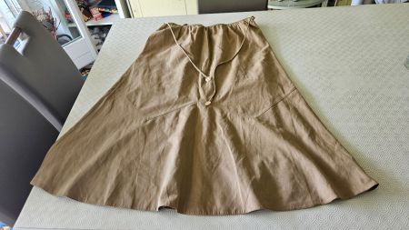 Gonna media lunghezza beige Biaggini tg.44 poliestere