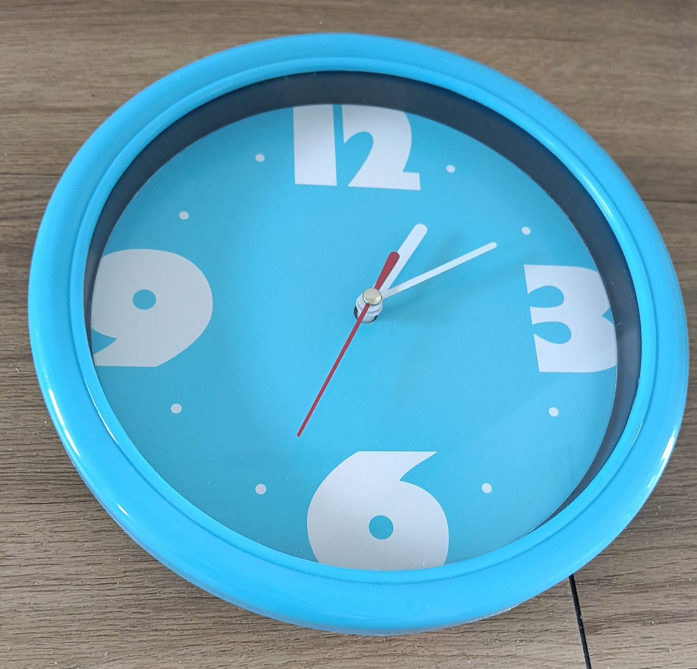 Uhren: Wand Uhr – Gebraucht aus Kleindietwil von kon_9nml