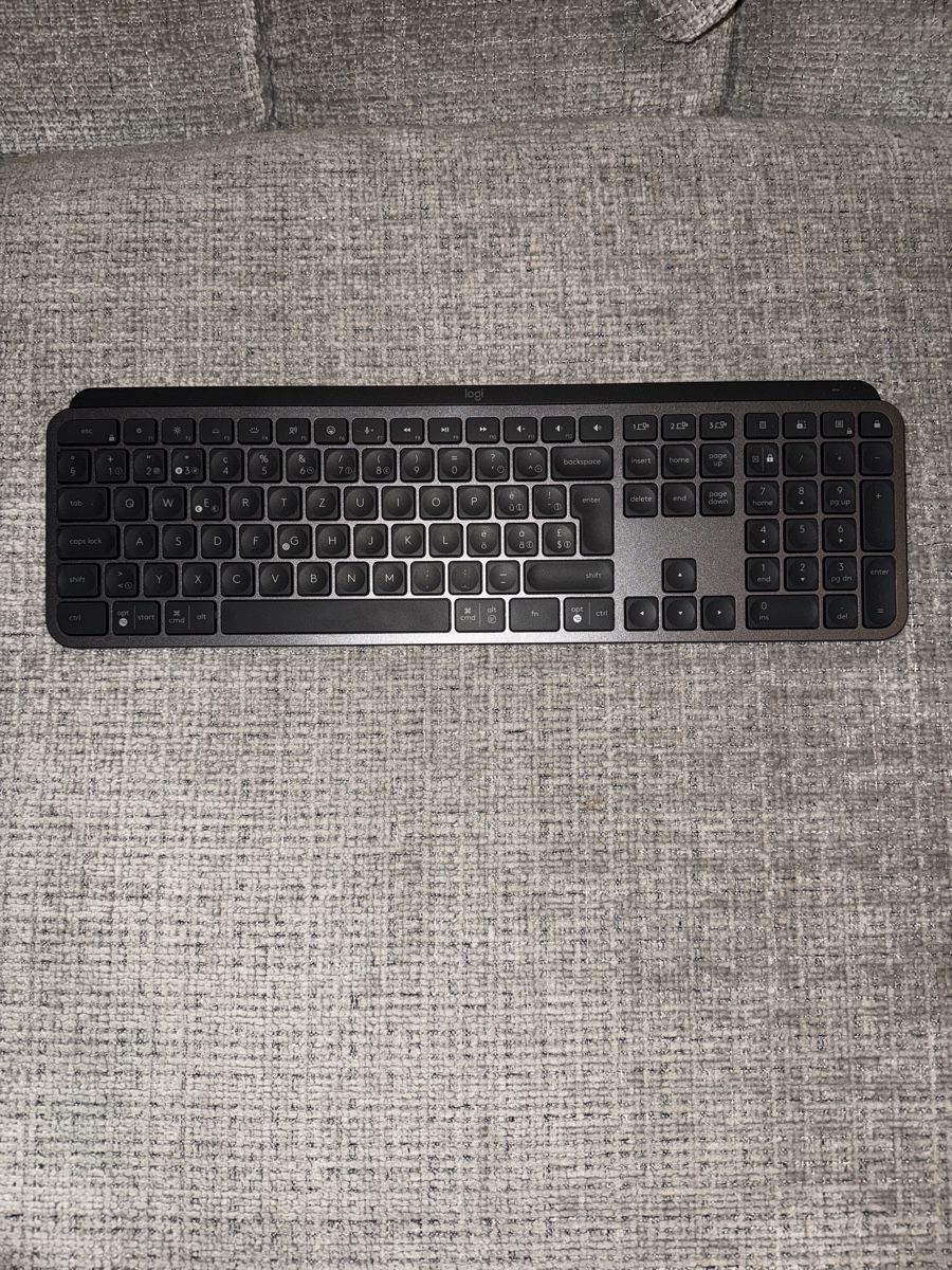 Logitech Claviers: Mx Keys S combo Logitech  – Neuf (Voir description) à Genève par bou_7vrk