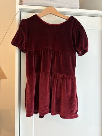 Festtagskleid Zara 104