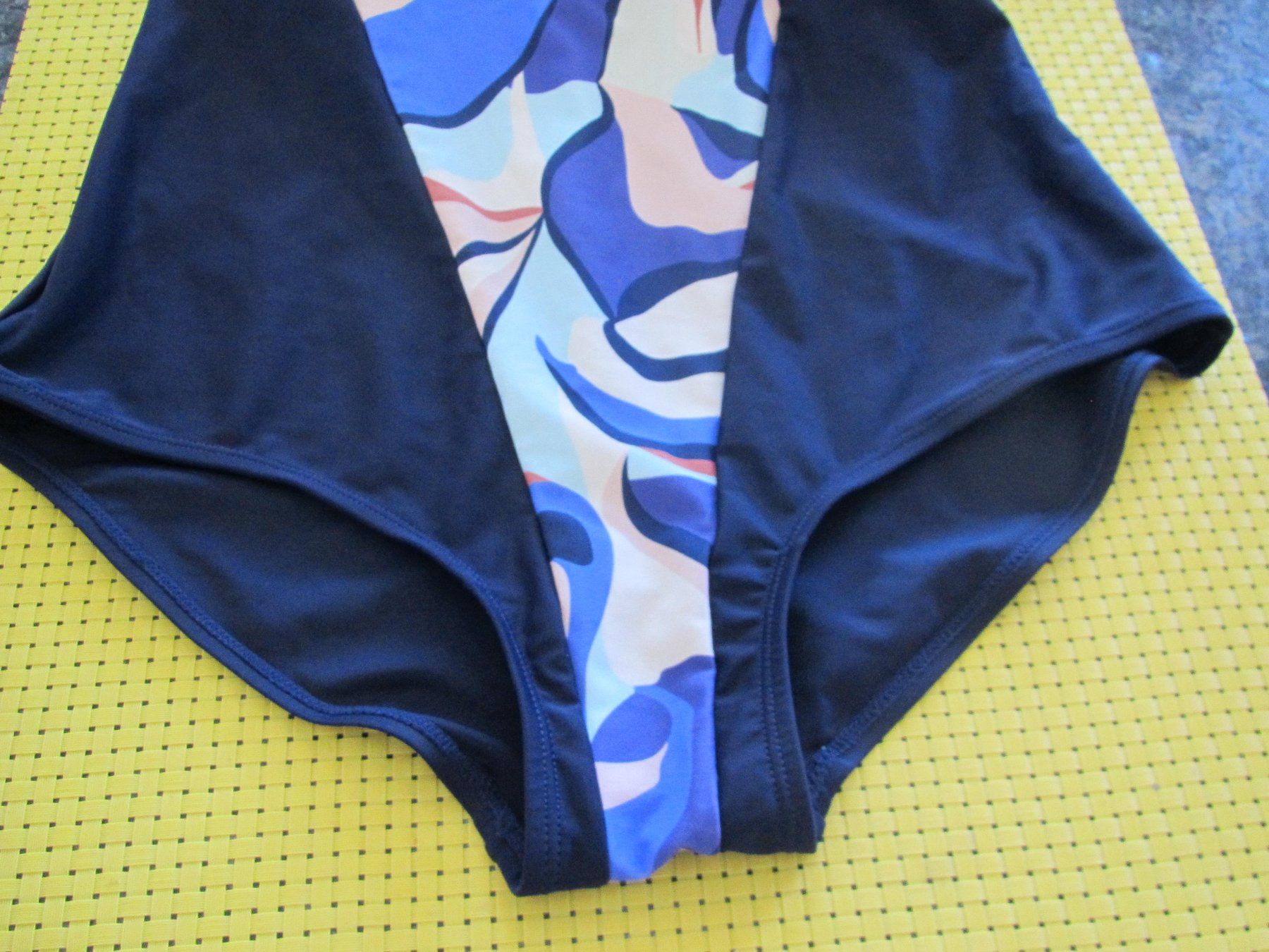 Maillots de bain & Bikinis: COSTUME DE BAIN BRUNEX – D'occasion à Murten par Selliot 1