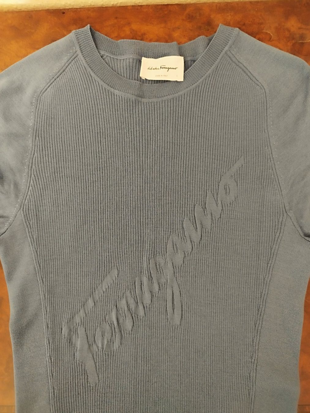 Maglioni & Felpe: S. Ferrogamo Pully Damen Neu gr S. – Nuovo (secondo la descrizione) da Basel venduto da pro_79rs