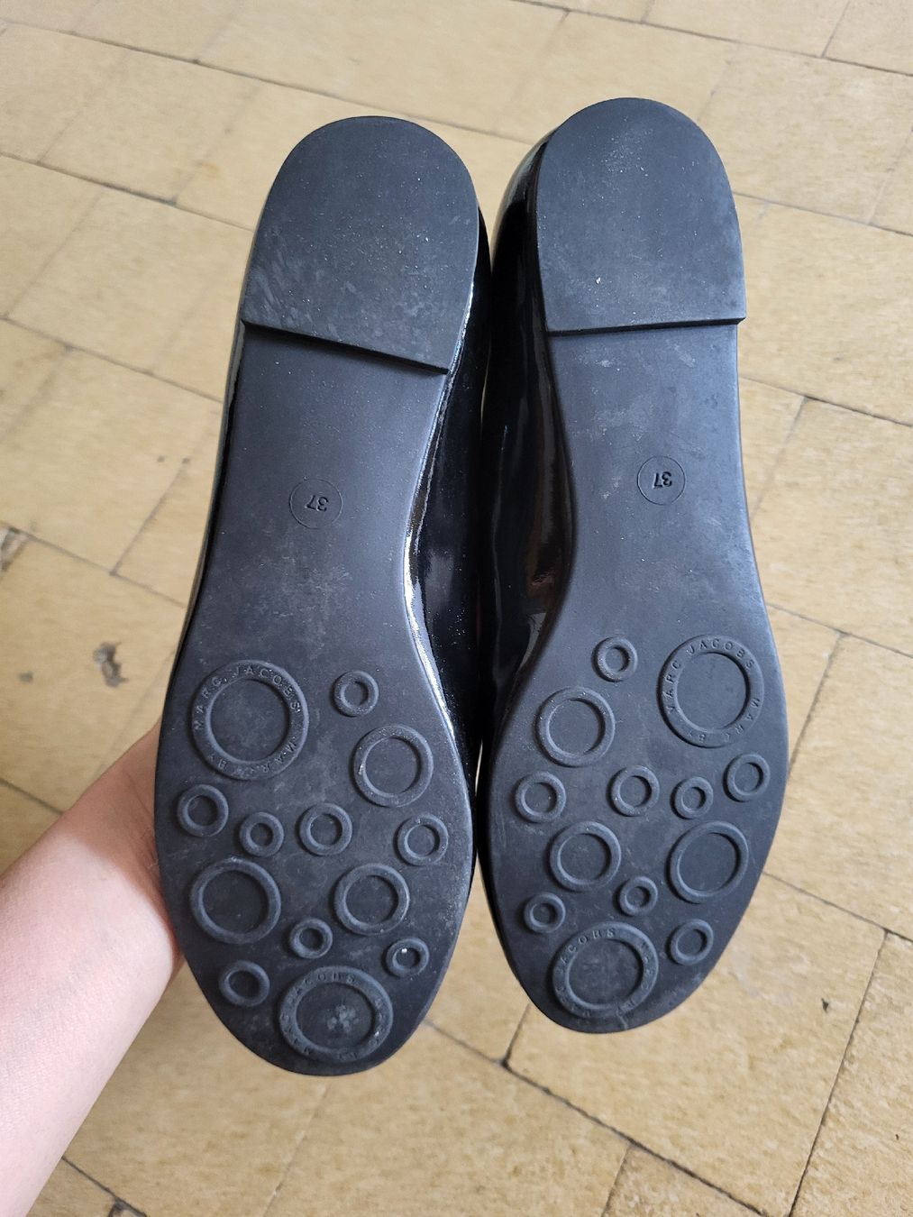 Marc Jacobs Scarpe da donna: Ballerinas von Marc by Marc Jacobs – Nuovo (secondo la descrizione) da Zweisimmen venduto da Adorable 2