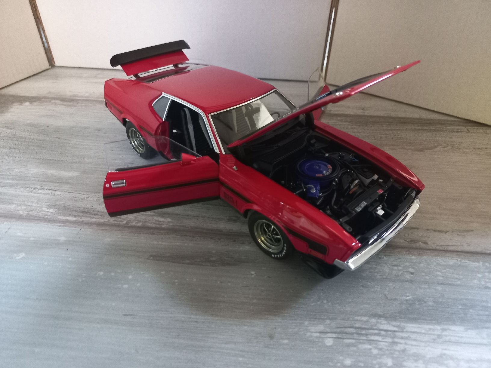 Autoart Modellini d'auto: Ford Mustang Mach 1 1/18 Autoart – Usato da Attalens venduto da remy_s00 6