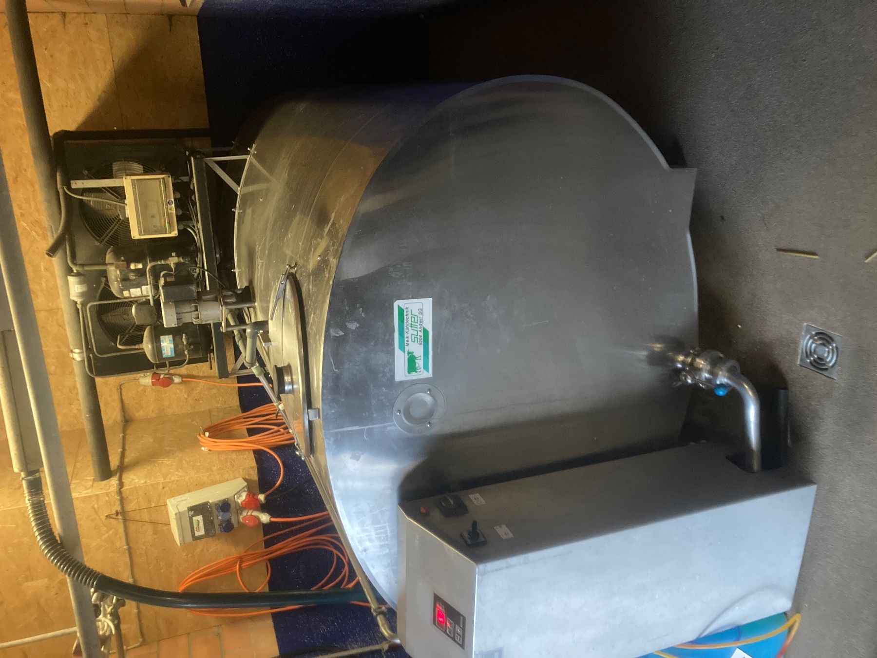 Tecnica di mungitura: Milchtank Müller 2600 l – Usato da Wangen an der Aare venduto da Smoll5 1