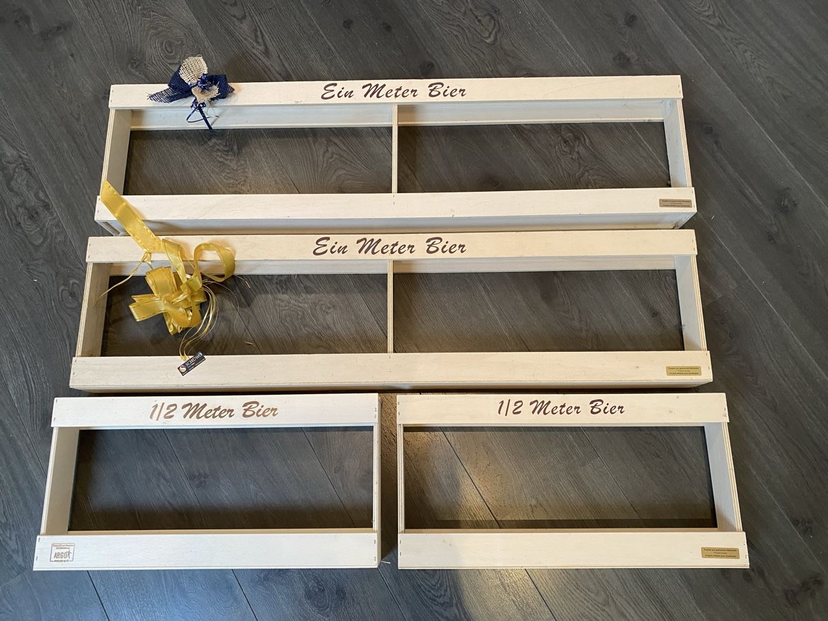 Wein- & Bierkisten: Set mit 4 Geschenkpackungen 2x 2m Bier 2x 1/2m Bier – Gebraucht aus Hägglingen von Karin0802
