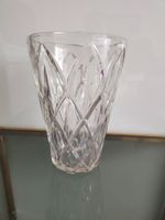 Elegante Kristallvase, geschliffen, zeitlos schön