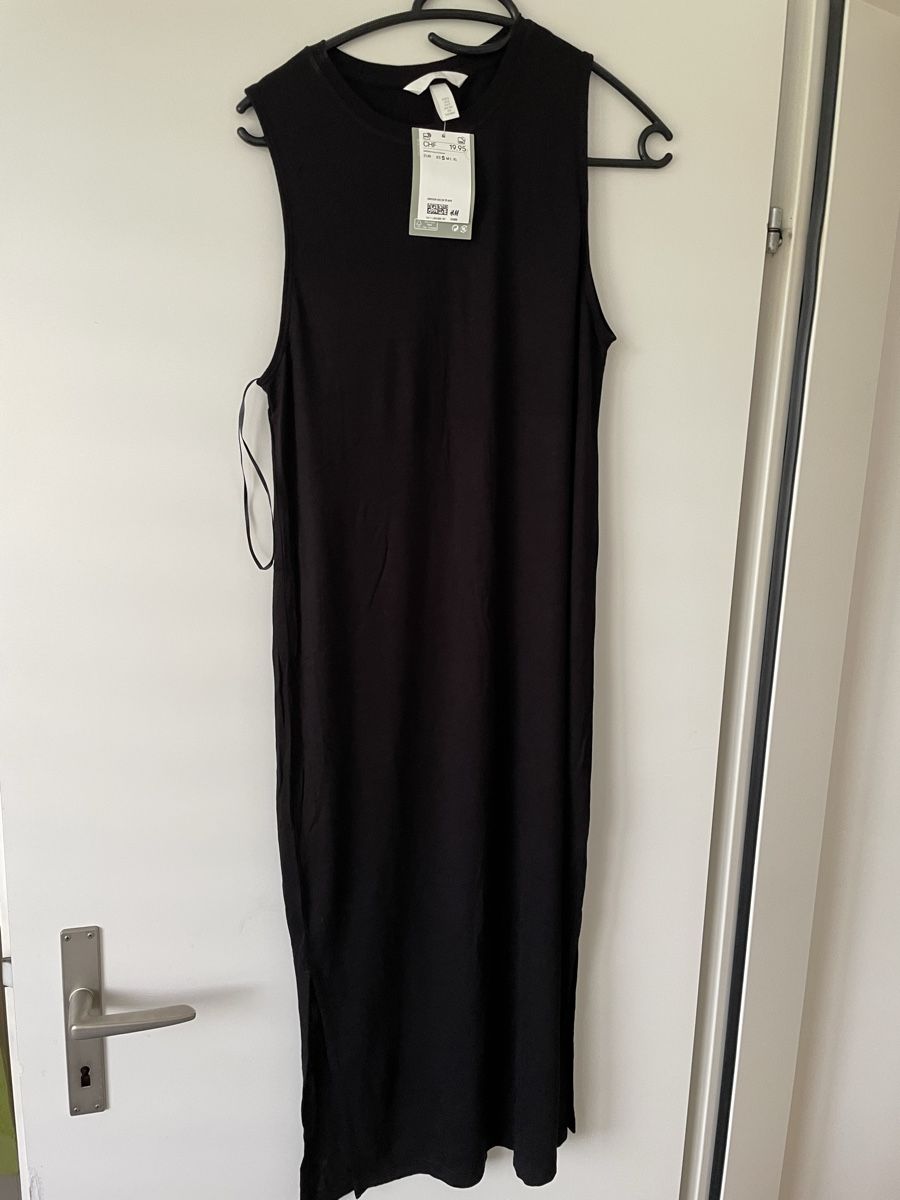 H&M Vestiti: H&M Kleid schwarz Grösse S neu  – Nuovo (secondo la descrizione) da forch venduto da Draechli789