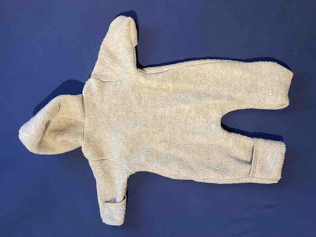 Baby Anzug 100% Wolle beige Grösse 50/56 neuwertig