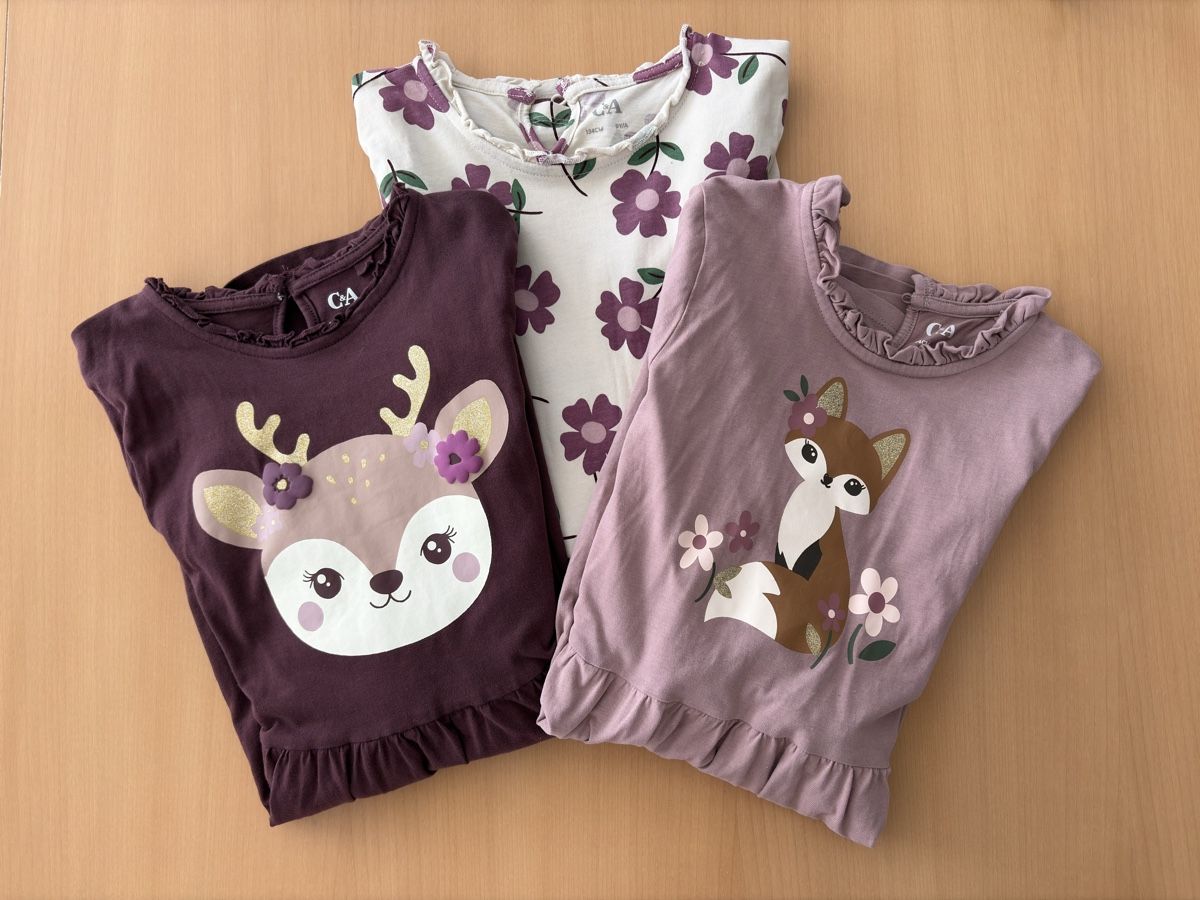 C&A Lotti & Set di vestiti: 3 Herbstkleider Mädchen Grösse 134 – Usato da Forch venduto da CorinneB-K