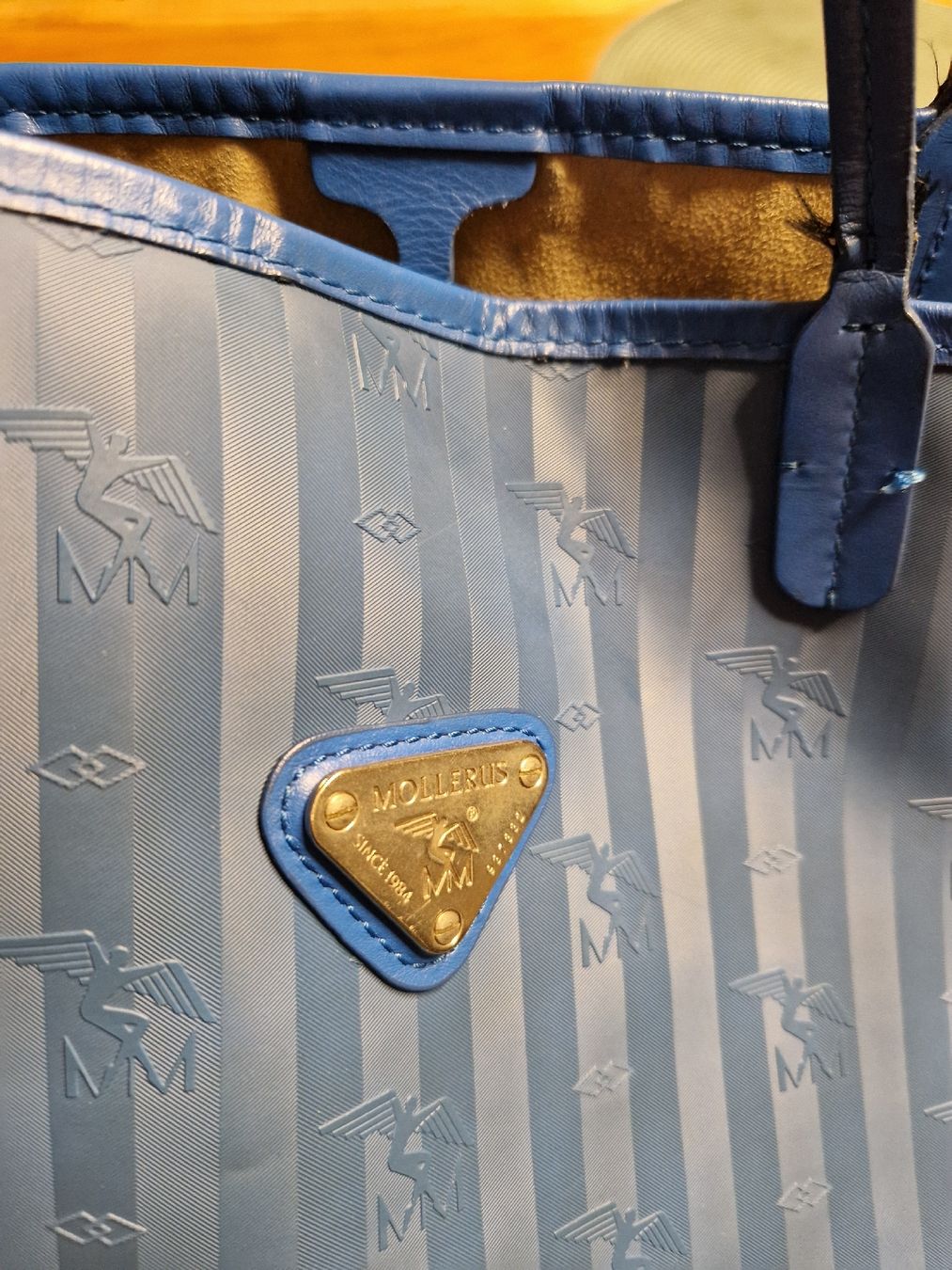 Maison Mollerus Taschen für Damen: Mollerus Shopper blau / Silber – Gebraucht aus Wallisellen von misnenes 9
